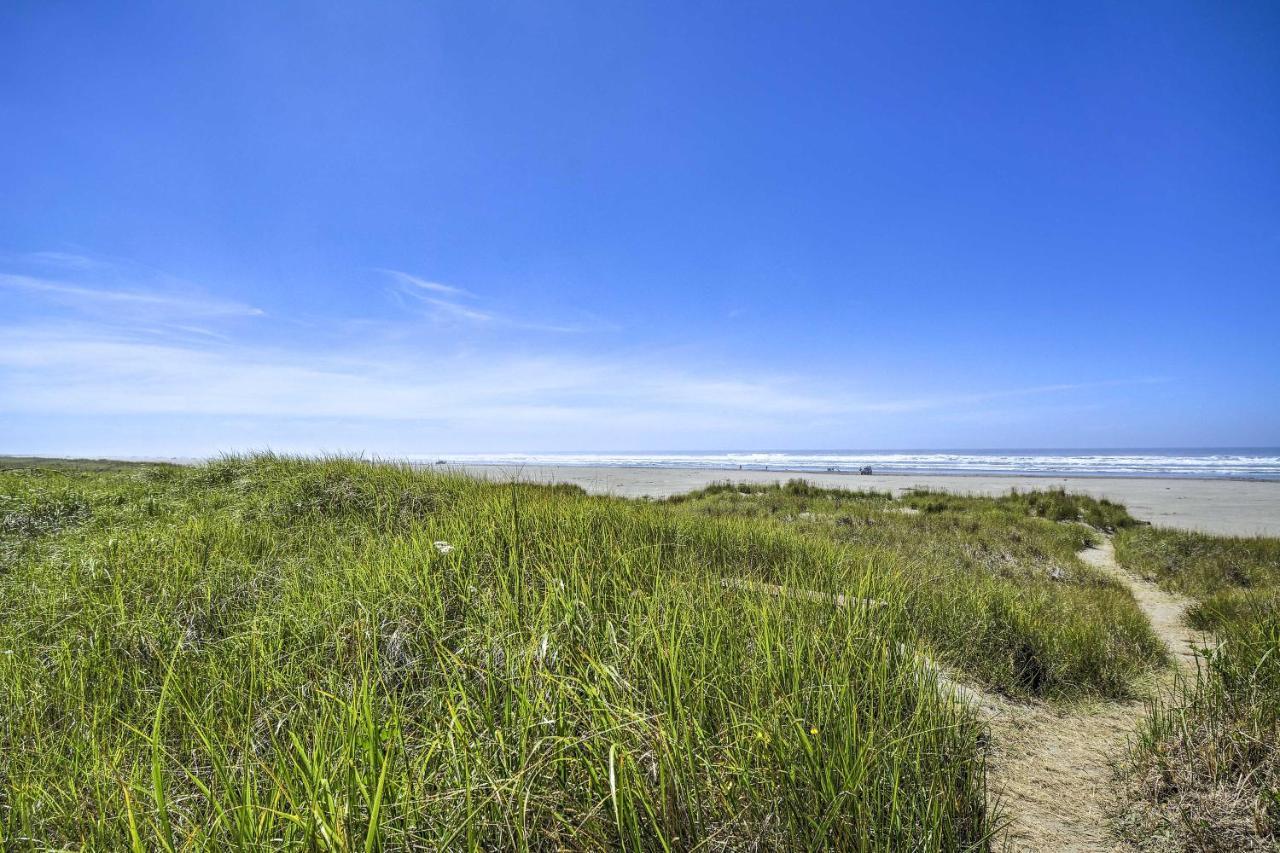 Coastal Pnw Gem With Hot Tub - Walk To Beach! Grayland Esterno foto