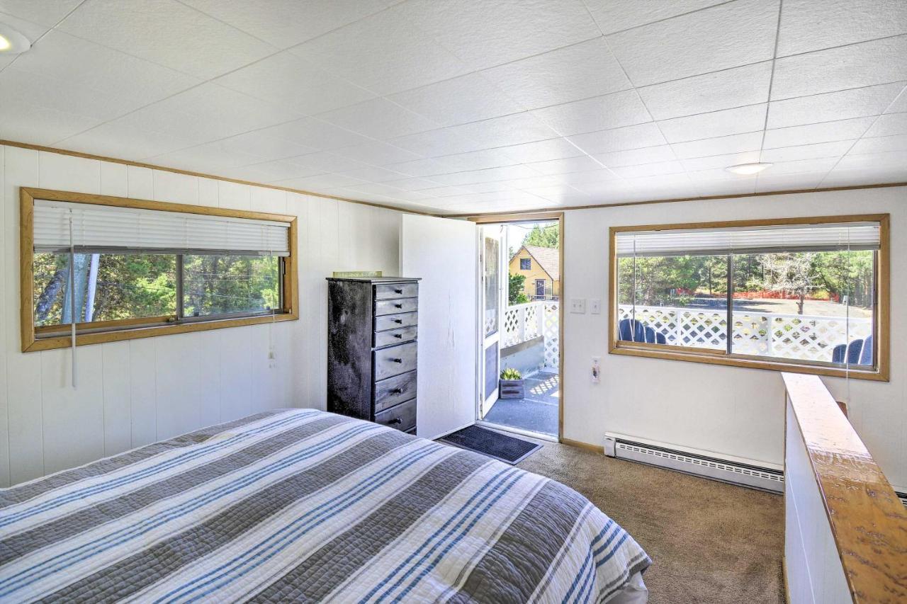Coastal Pnw Gem With Hot Tub - Walk To Beach! Grayland Esterno foto